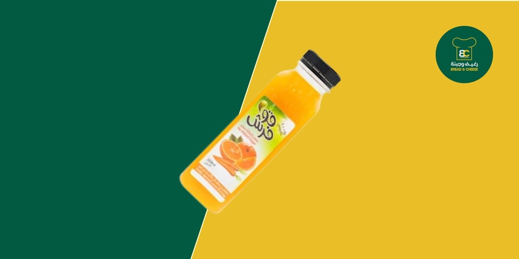 FRESH ORANGE JUICE WITH CARROTS