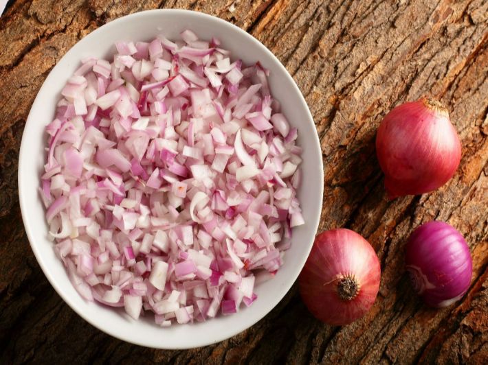 A plate of chopped onions