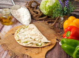 Chicken kofta pie with cheese